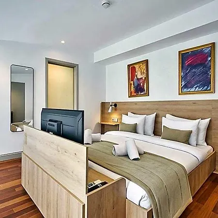 Joyway Sultanahmet 4*